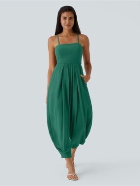 Halara Women’s Green Wide-Leg Jumpsuit/Backless/Spagetti Straps-Size Large NWT